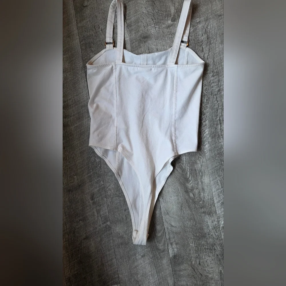 H&M White Bodysuit - Picture 3 of 4